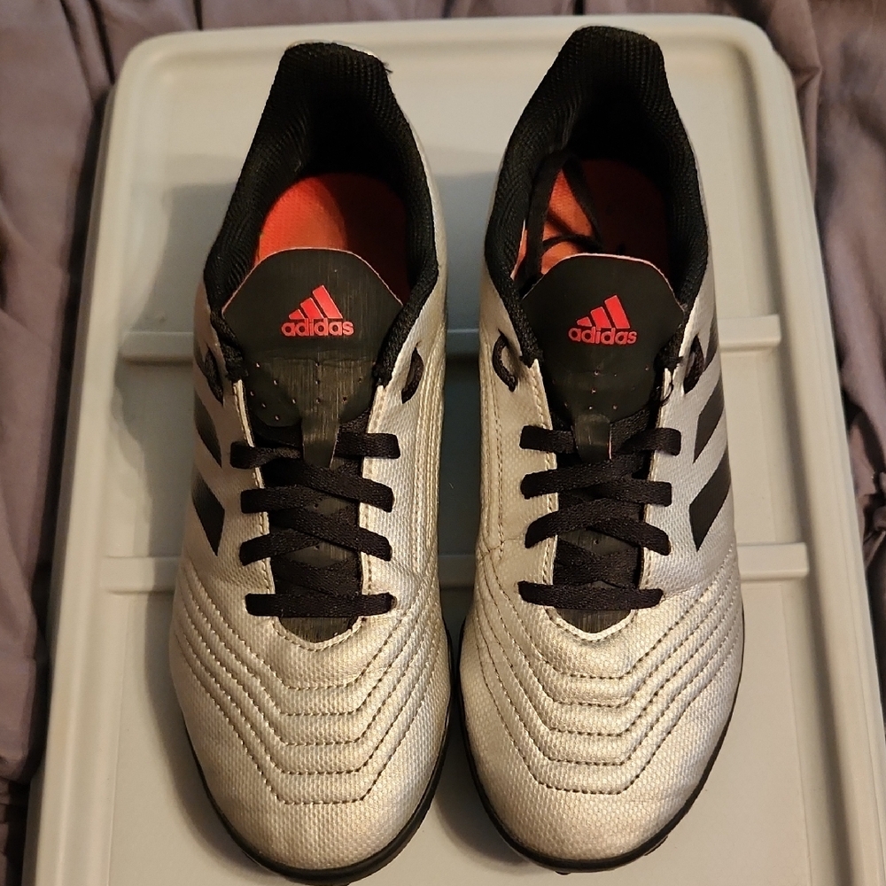 Adidas Silver and Black Soccer Shoes with Sporty Design